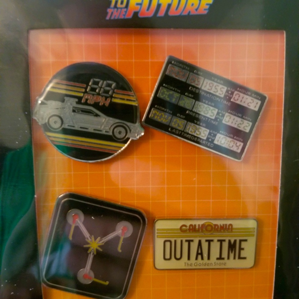 Back to the future pin set very rare